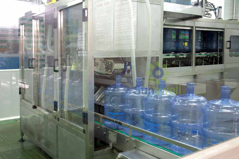 13KW 5 Gallon Water Bottle Filling Machine With Barrel Rinser For Pure Water