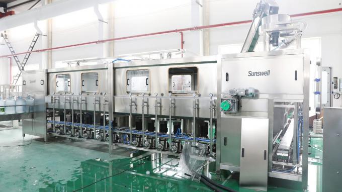 Tốc độ cao tự động 3 trong 1 nước uống xăng nước uống cacbon hóa Máy điền thiết bị chai thủy tinh CSD nhà máy 7